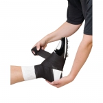 Тейп фиксирующий Mueller 26447 Spatting Tape™ 5 см х 6,9 м  
